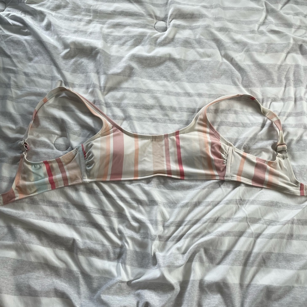 Target Striped Two Piece Swim Suit Set Clip on Back Bikini Cut Bottom